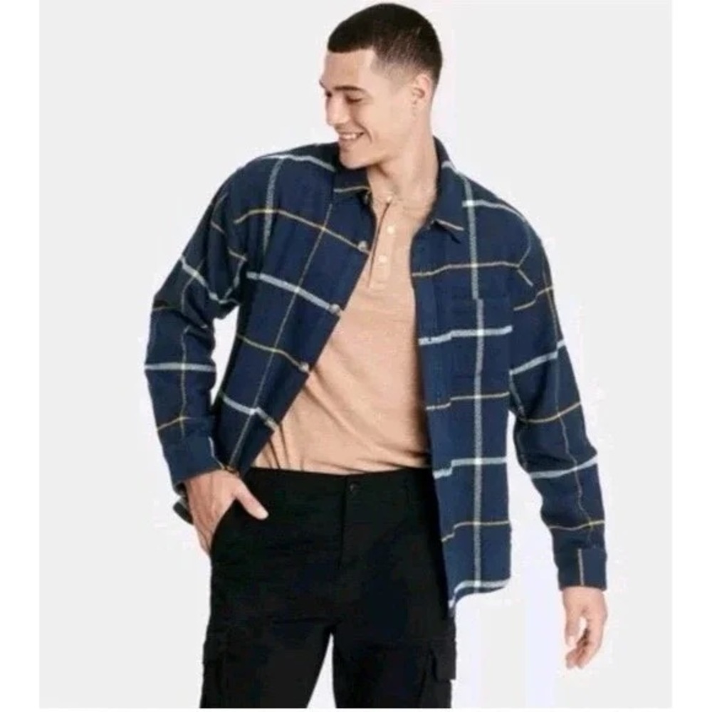 C18 NWT‎ Goodfellow Heavyweight Long Sleeve Button-Down Flannel Shirt - Size: L